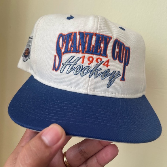 Vintage 1994 Stanley cup hockey snapback hat. - Picture 1 of 6